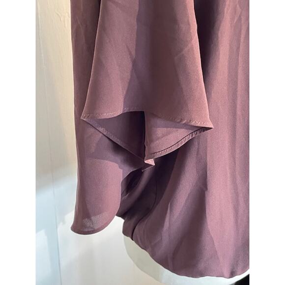 Express Women's Size Large‎ Short-Sleeve Blouse Taupe - Picture 2 of 5